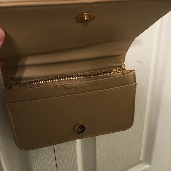 Bebe Gio Flap Tan Crossbody NWOT - Picture 7 of 12